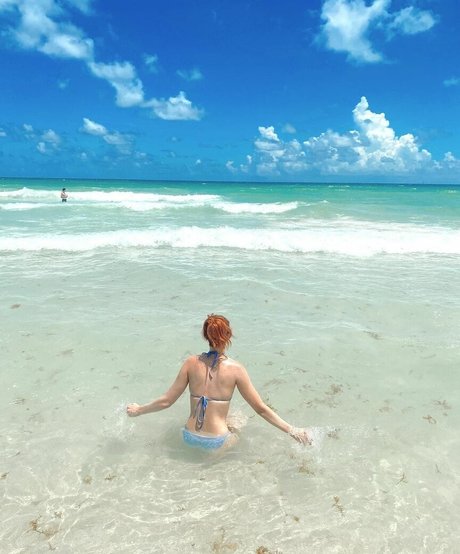 Ana Saia pornstar pretty photos