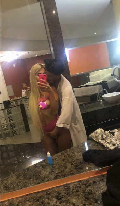 MC Thammy naked pornstar img