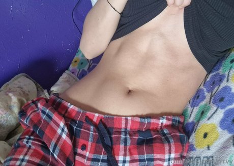 feet tease onlyfans free naked picture