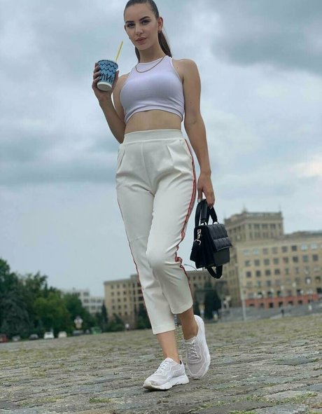 outdoor nude onlyfans beautiful porn pic