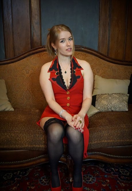 DatOtterGirl top actress galleries