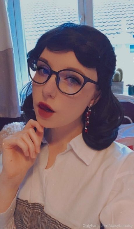 daisybanaisy art actress gallery