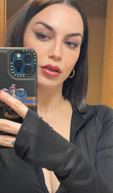 Maria Valero free model pic