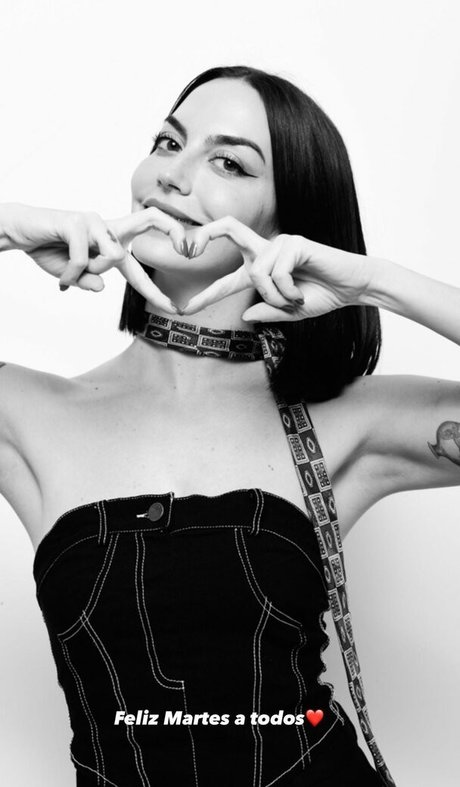 Maria Valero pretty pornstar archive