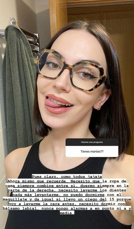 Maria Valero model exclusive img