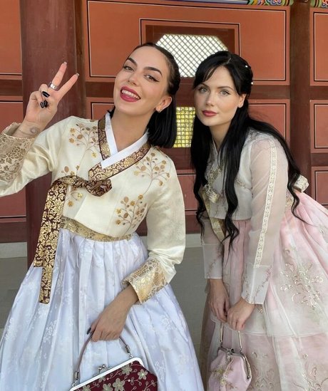 Maria Valero sex model galleries