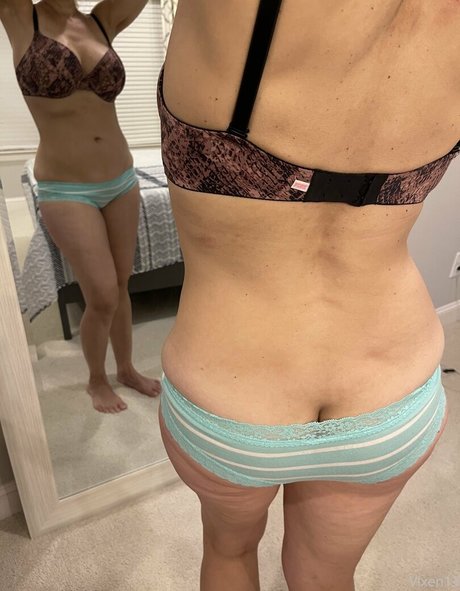 vixenkat pornstar sexy photo