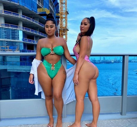 beach blowjob onlyfans nice photo