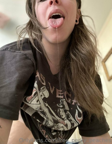 free perky peaches star exclusive pic