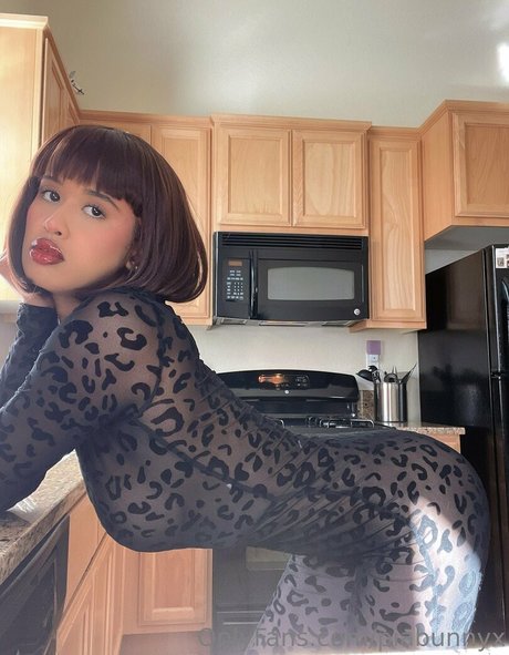 piabunnyx star erotic photos