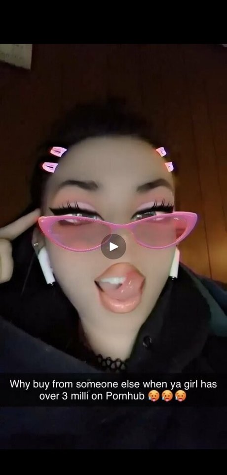 jucierlesbians pornstar erotic photo