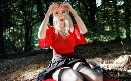 petite slut onlyfans sexy nude galleries