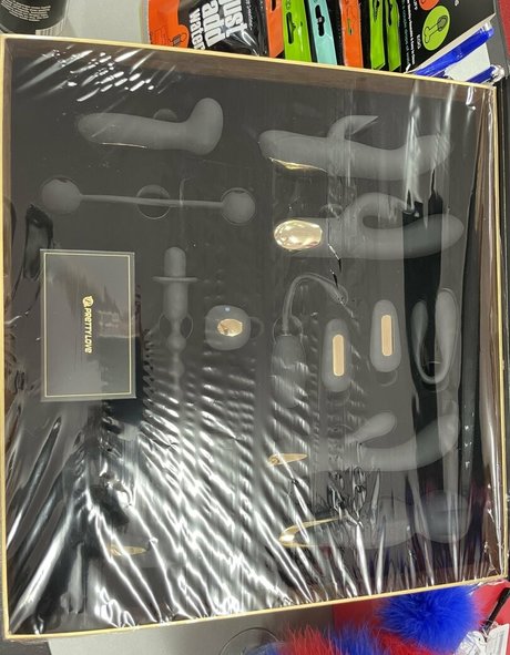 red hair onlyfans erotic pic