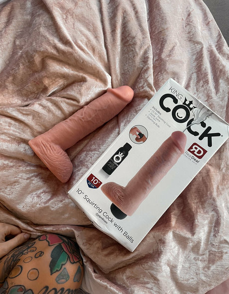 sucking tits onlyfans free porn photo