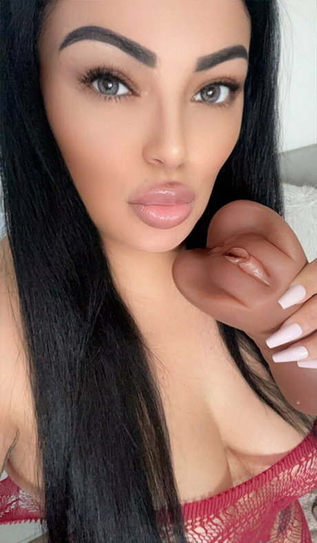 gainer onlyfans erotic pic