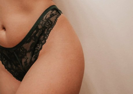 naked milf onlyfans hot sexy pics