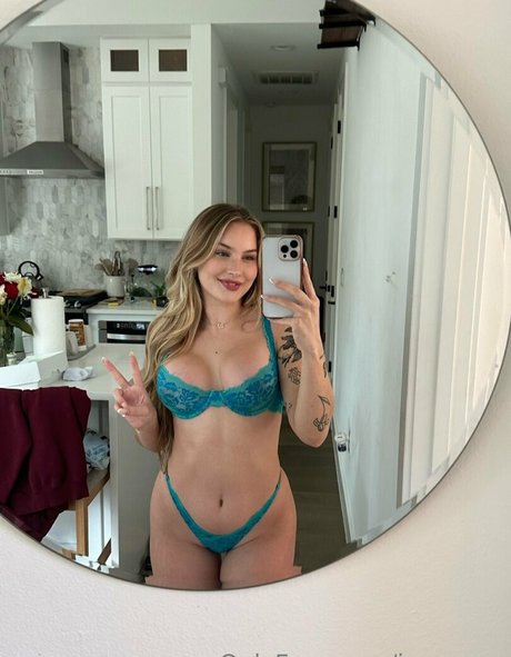 ivyxwren hot model pictures