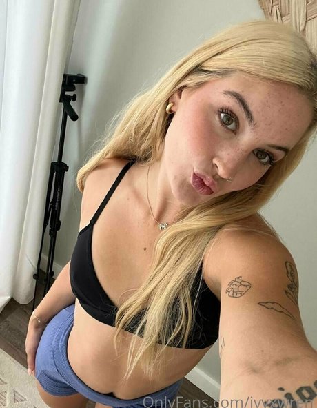 ivyxwren best model gallery