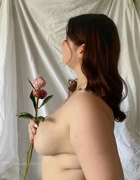 lingeriequeenfree free actress img