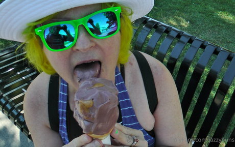 jazzybuns pretty model images