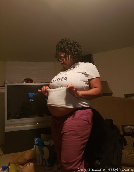 freakythickums xxx pornstar picture