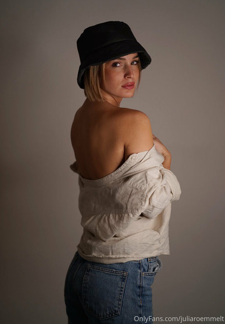 Juliaroemmelt pornstar pretty pictures
