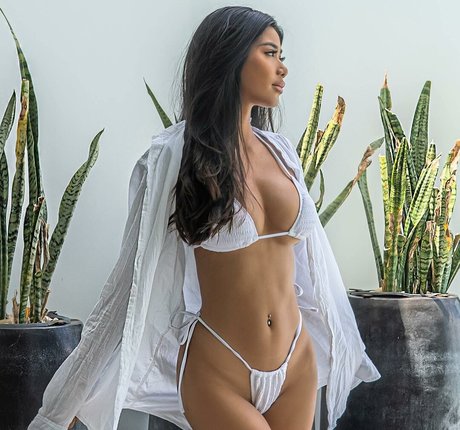 littlethingsmingle sexy actress pics