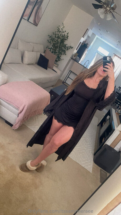 Itssammieraee xxx actress pics