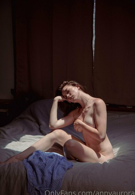 milf glasses onlyfans hot sexy photo