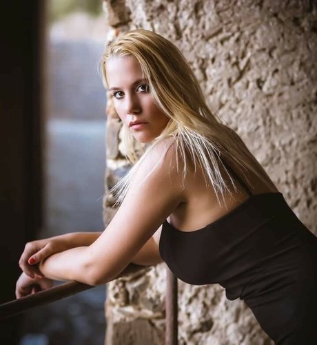 Jennifer Mazza sex pornstar pics