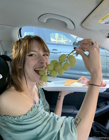 selflovesage star naked gallery