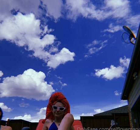 selflovesage pretty star photos