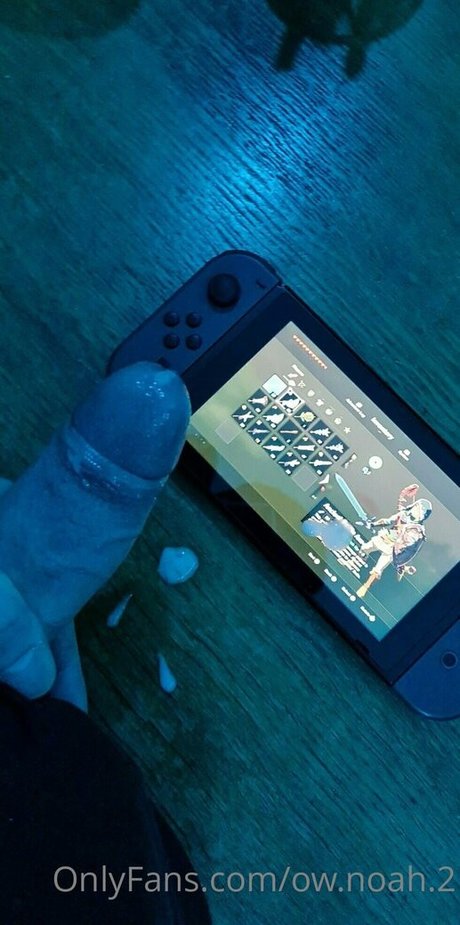 ow noah 2 pornographic actress pic