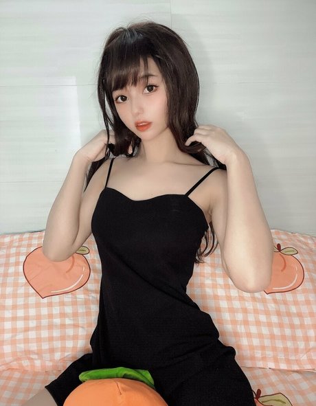 18 asian onlyfans sexy pics