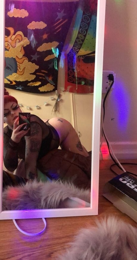 doing peachy star beautiful photo