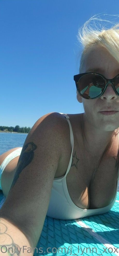 athletic milf onlyfans hot naked photo