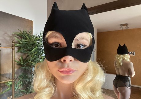 trans girl onlyfans adult picture