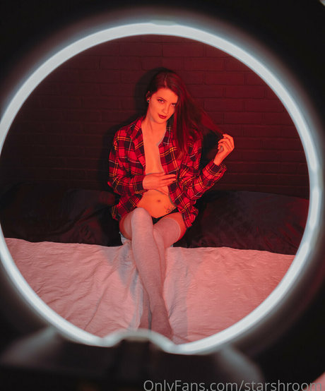 starshroom star nudes image