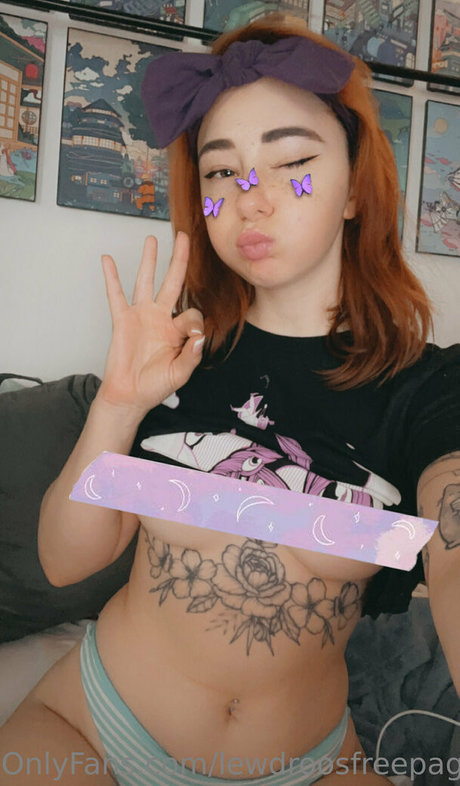 lewdroosfreepage pornstar sexy gallery