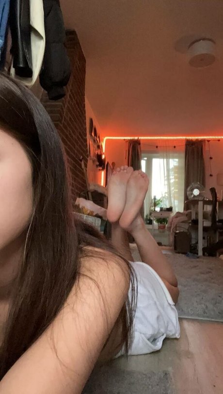 Ava Rose Beaune model sexy archive