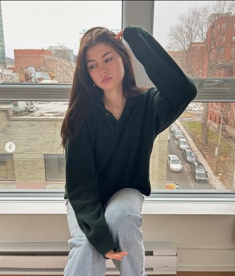 Ava Rose Beaune nice pornstar gallery