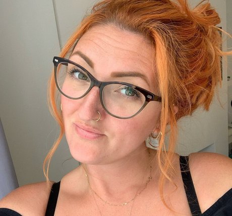 Della M top model photo