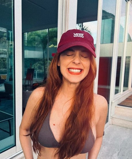 Sophia Abrahao model hd image