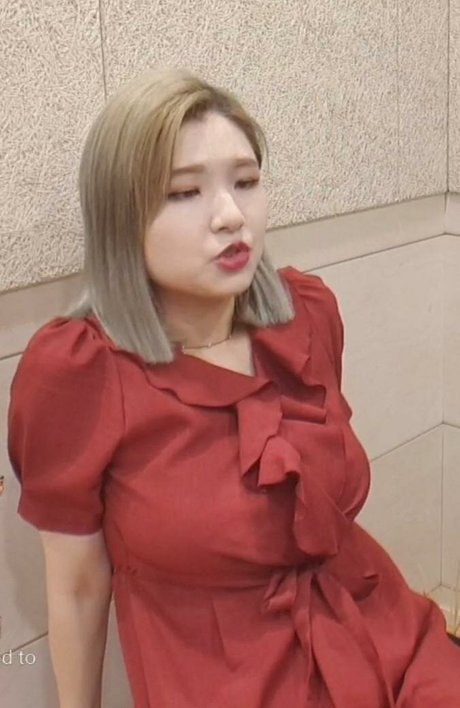 HAchubby pornstar adult img