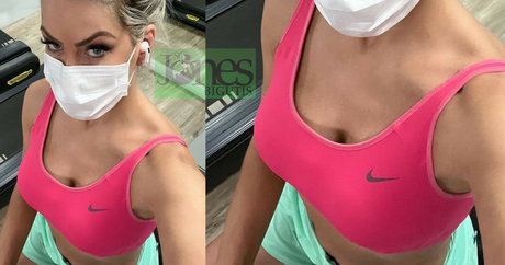 Renata Fan star photo