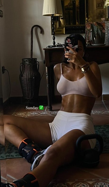 Maria Mood pretty actress photos