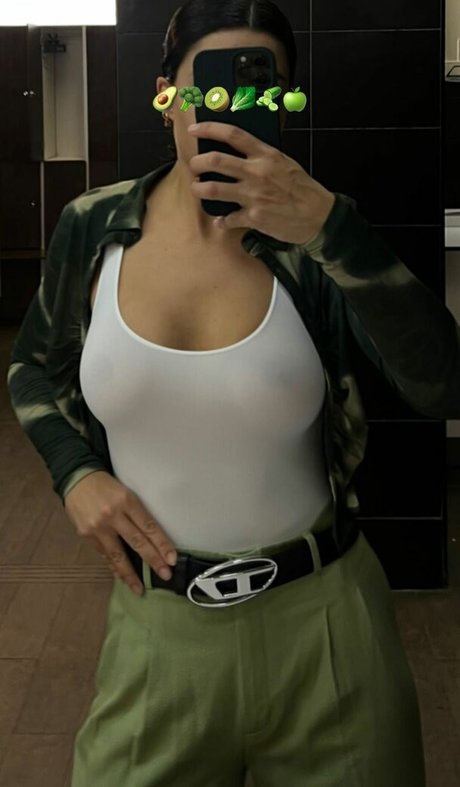 Maria Mood nude model picture