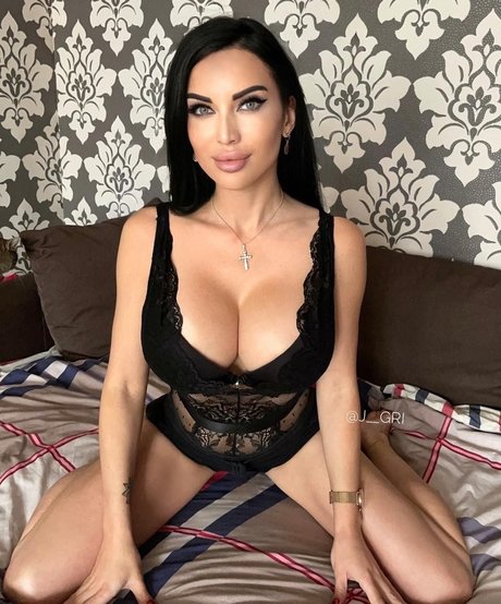 j__gri nudes pornstar images