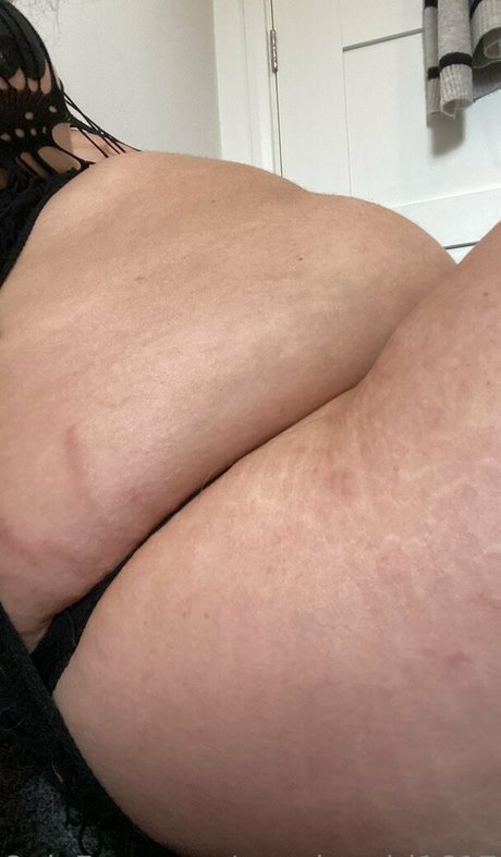 famous nude onlyfans naked photos