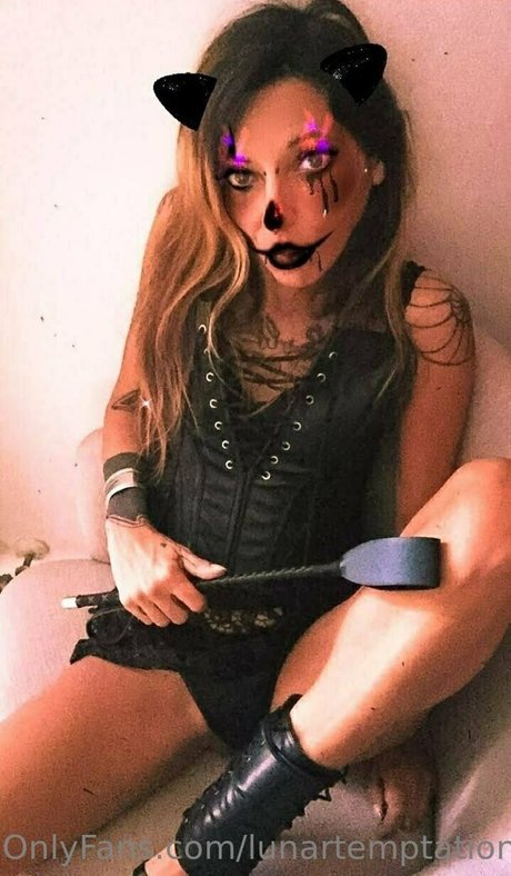 lunartemptations sexy pornstar gallery
